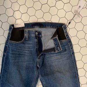 NWT Joe’s Maternity “The Bobby” Jeans
